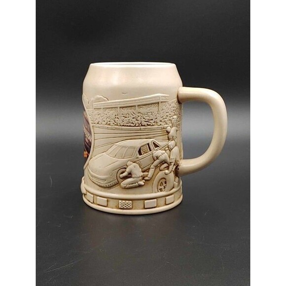 Vintage Rusty Wallace 3D Sculptured Beer Stein Mug Ceramic NASCAR 1995 Miller - Picture 3 of 10
